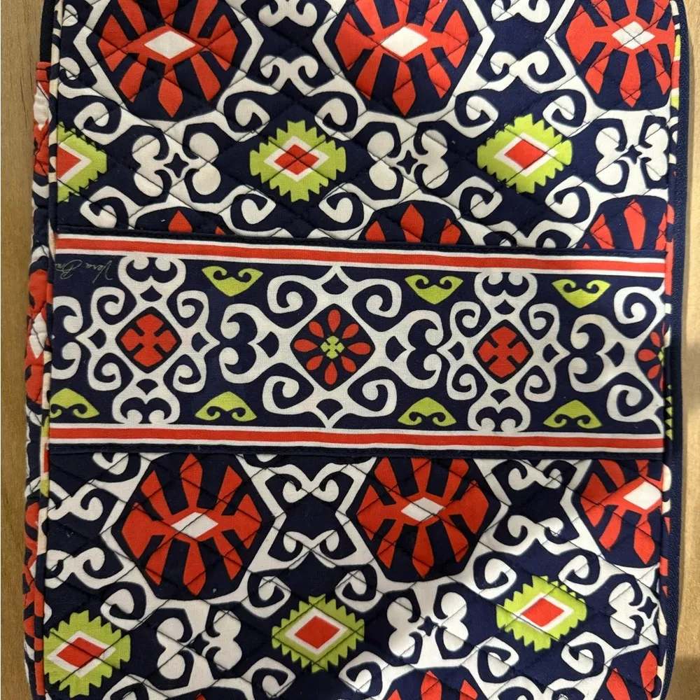 Vera Bradley Sun Valley Laptop Case Soft Sleeve Zip Case Quilted w/ Pocket 14” O - Image 3