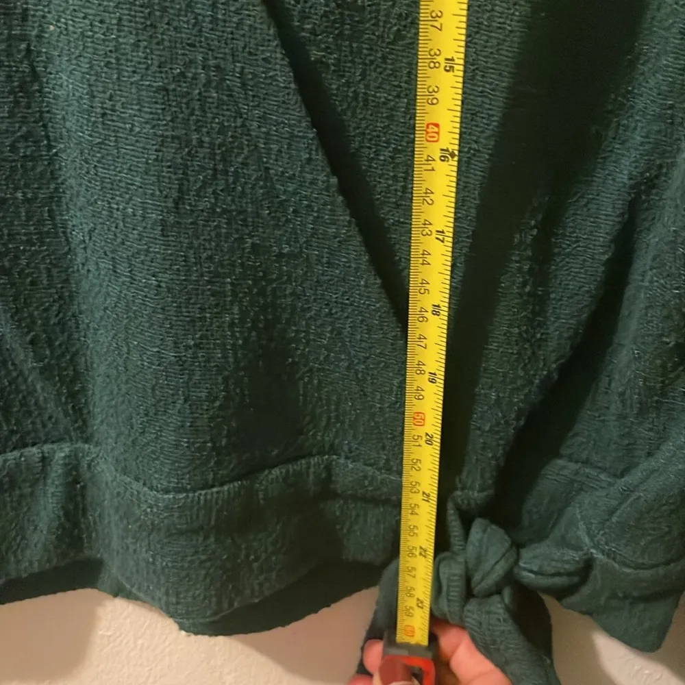 Madewell Texture & Thread Wrap Top size Large in Forest Green - Image 6