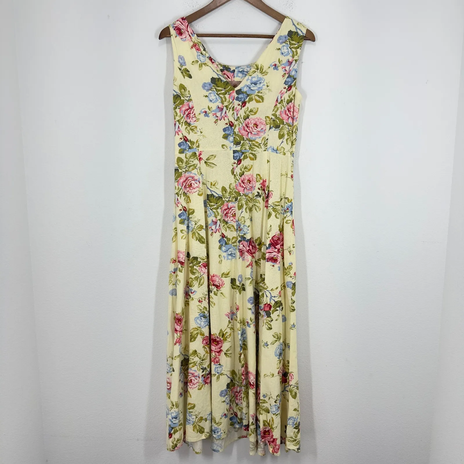 Vintage Real Comfort by Chadwicks 90s Cottagecore Floral Maxi Dress Linen‎ Blend Yellow Size undefined - Image 4