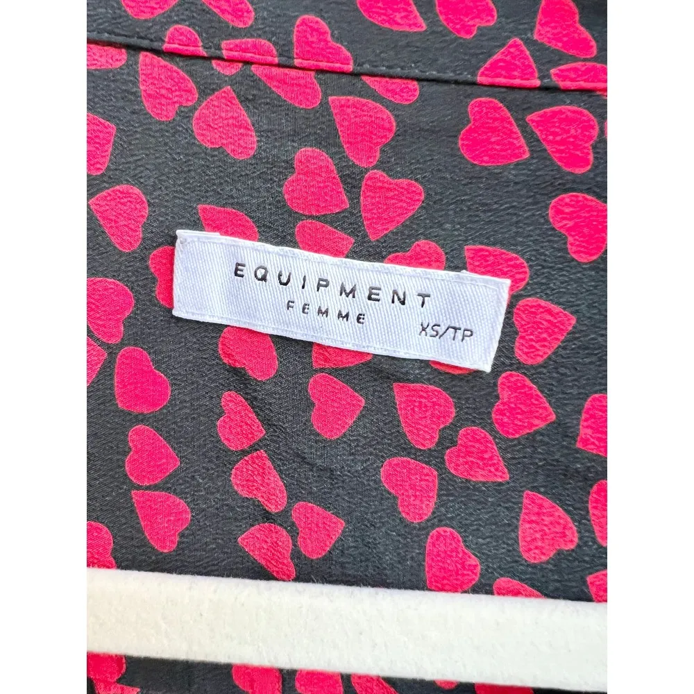 Equipment Femme Signature Silk Long Sleeve Button Down Shirt Red Hearts Women XS - Image 3