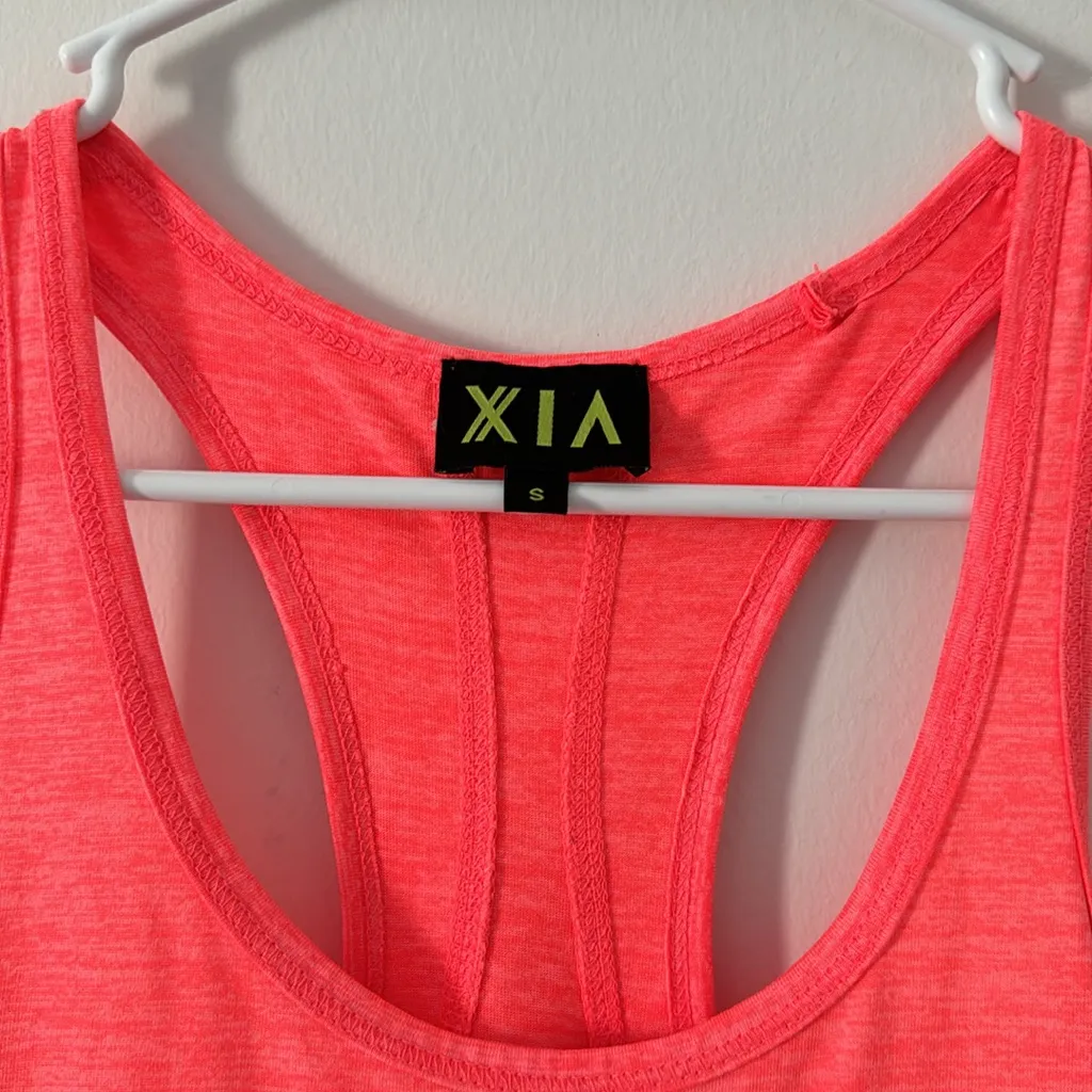 Women’s Coral Racerback Athletic Tank‎ Size Small Pink - Image 2