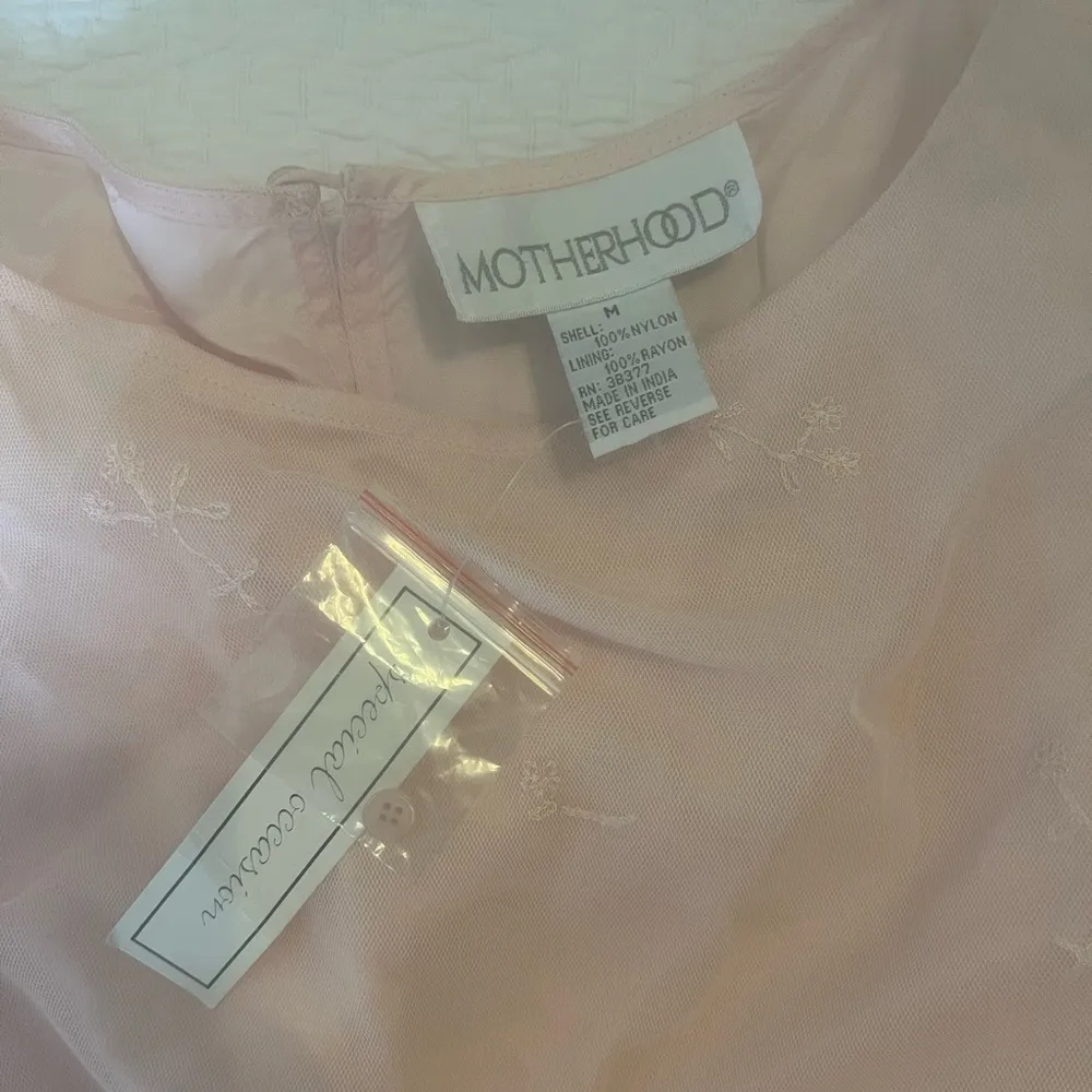 Motherhood Women's maternity Pink Floral Embroidered special occasion Dress - Image 9