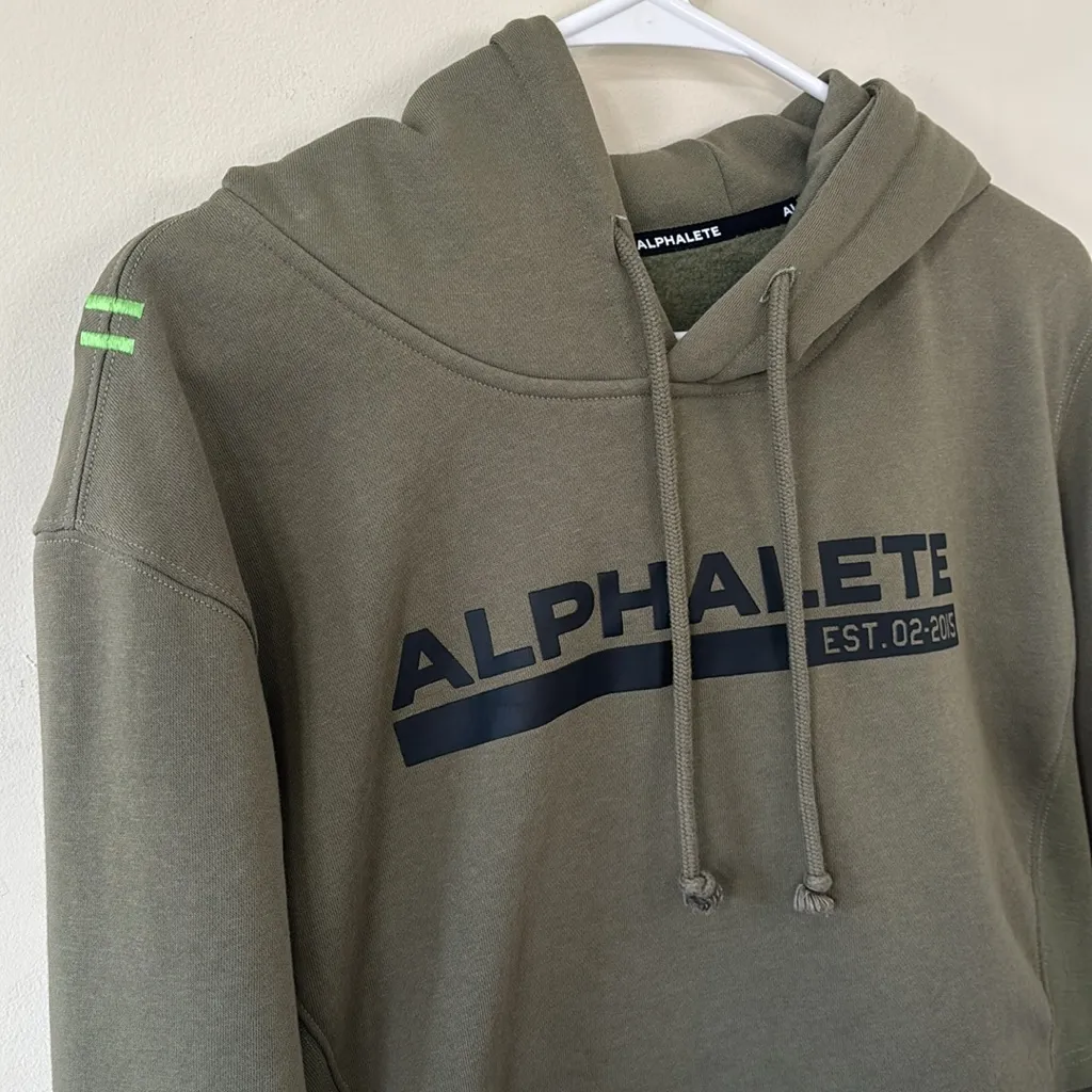 Alphalete Tactical Army Cropped Hoodie Size Medium - Image 7