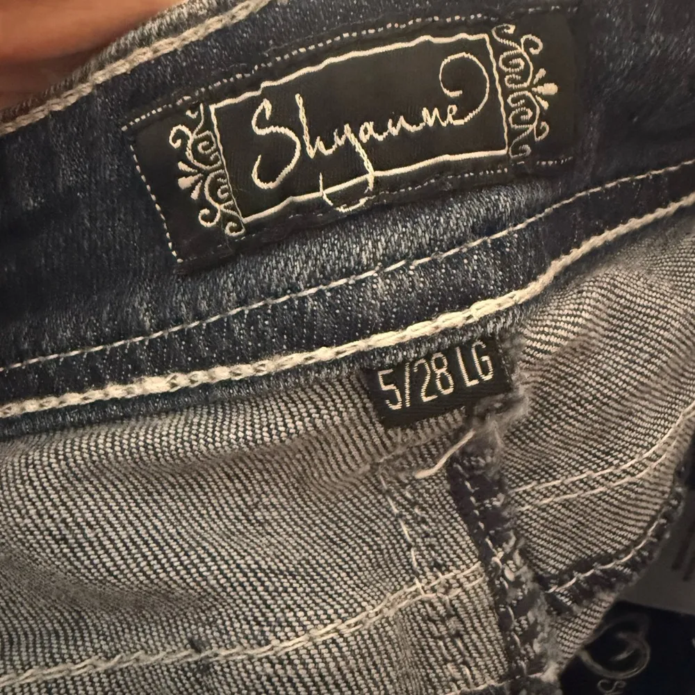 Shyanne Women’s Sz 5 / 28 Bootcut Bling Jeans - Image 3
