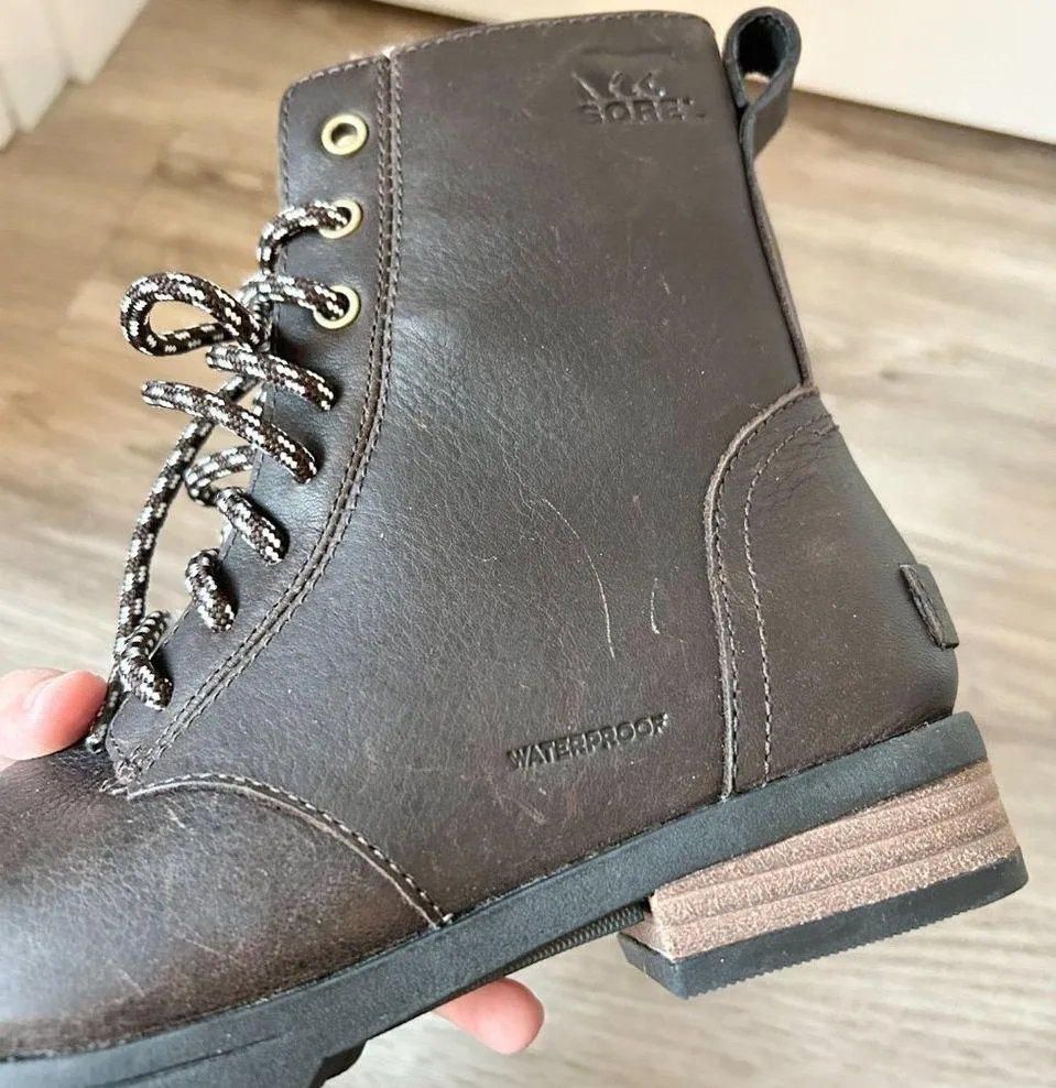 Sorel Women's Emelie Genuine Shearling Short Lace-Up Boot in Blacken Brown NWT - Image 12