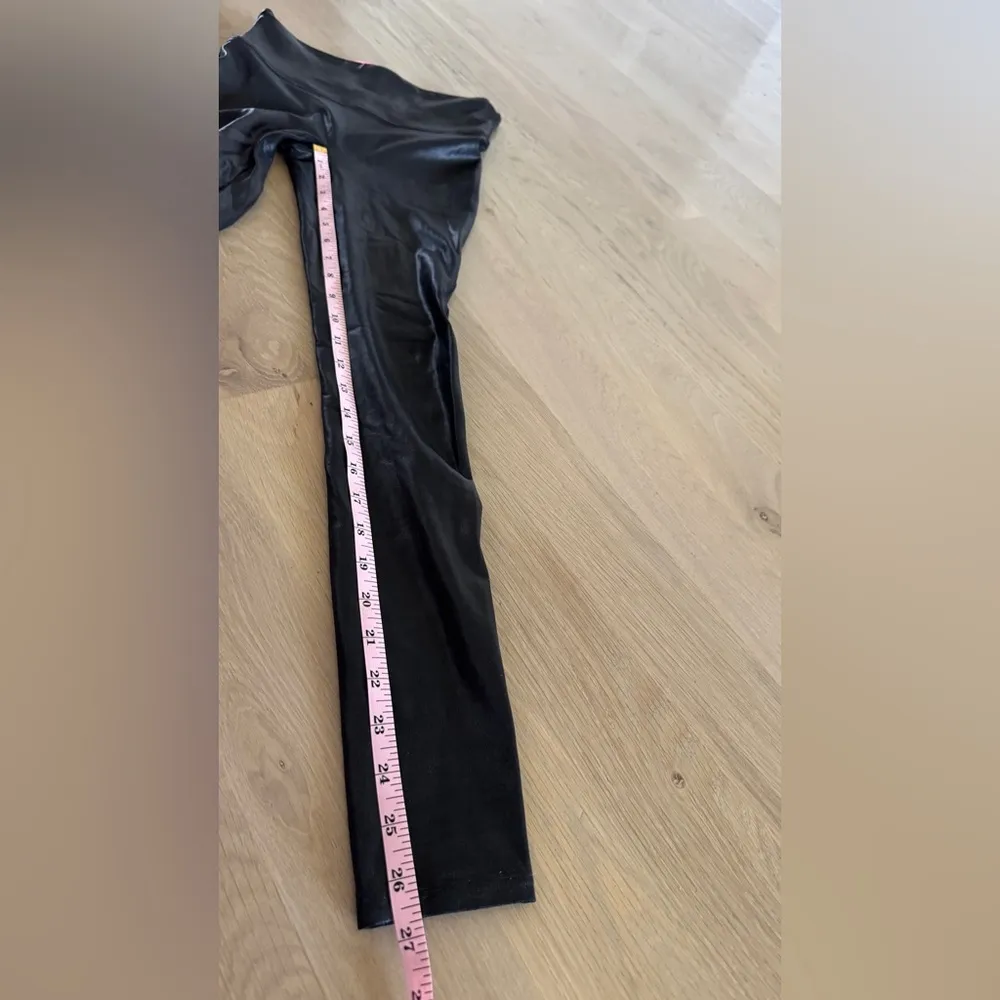Spanx faux leather leggings black size small - Image 7