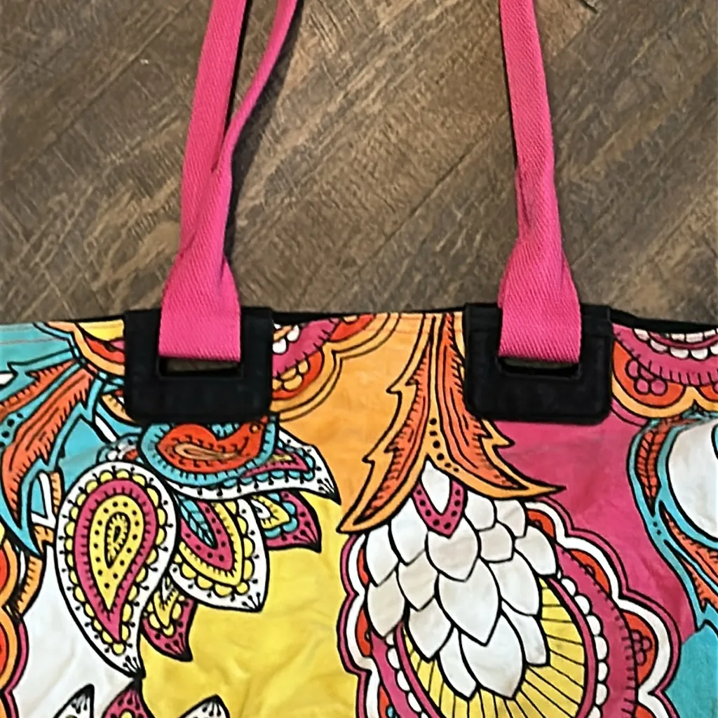 Joe Boxer tote bag featuring a colorful paisley pattern with pink‎ straps - Image 2