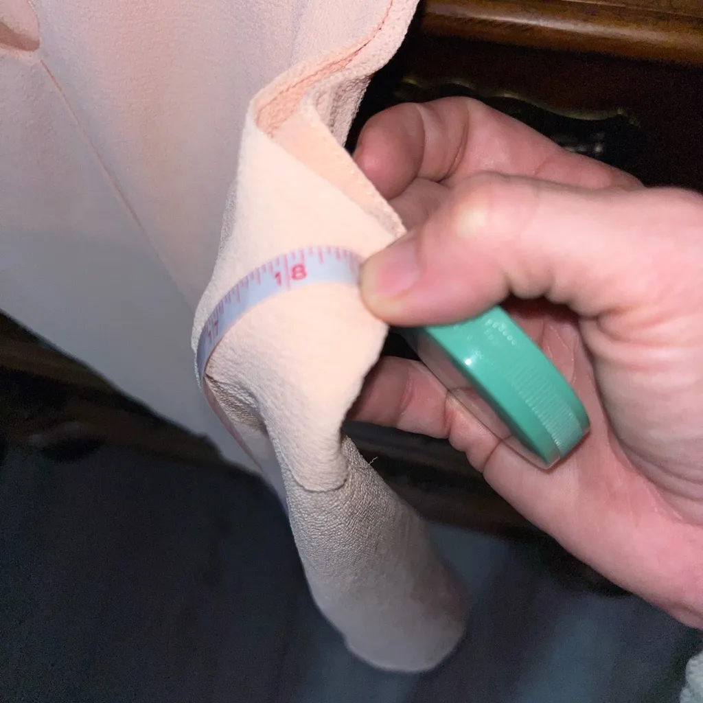 NWT! Dainty Hooligan Sleeveless Blouse 18” P2P - Image 7