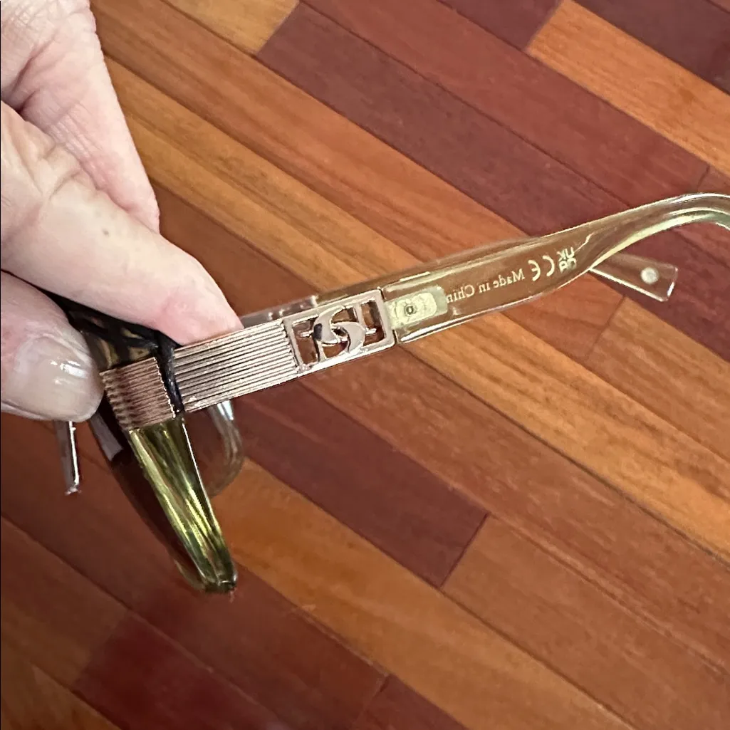 NEW Dune London Green Sunglasses Gernada Etched Metal Temple Gold Oval with Case - Image 9