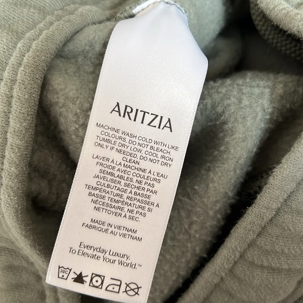 Aritzia Sweatfleece Cozy Fleece Mega Fit Sweatpants - Image 8