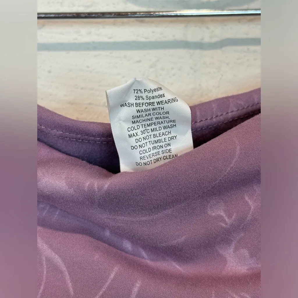 Zyia Active Woman’s Purple Floral Sporty Capri Leggings Size 6-8 - Image 3