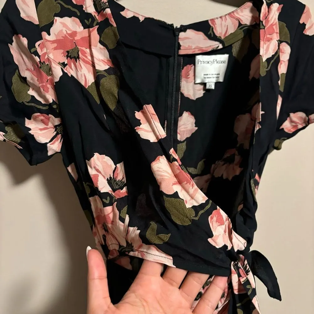 Privacy Please Kyan Jumpsuit in Belleville Floral Front Tie- Size XS - Image 11
