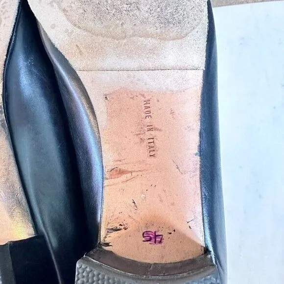 Salvatore Ferragamo Black Leather Block Pumps Gold Buckle Almond Toe Size 8.5 AA - Image 4