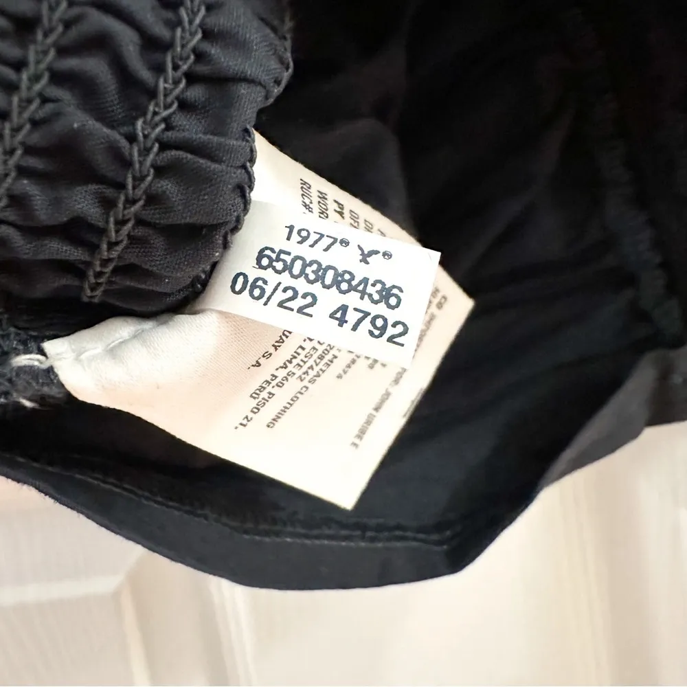 NWT American Eagle Ruched Front Long Sleeve Cropped Top dark gray sz Small - Image 8