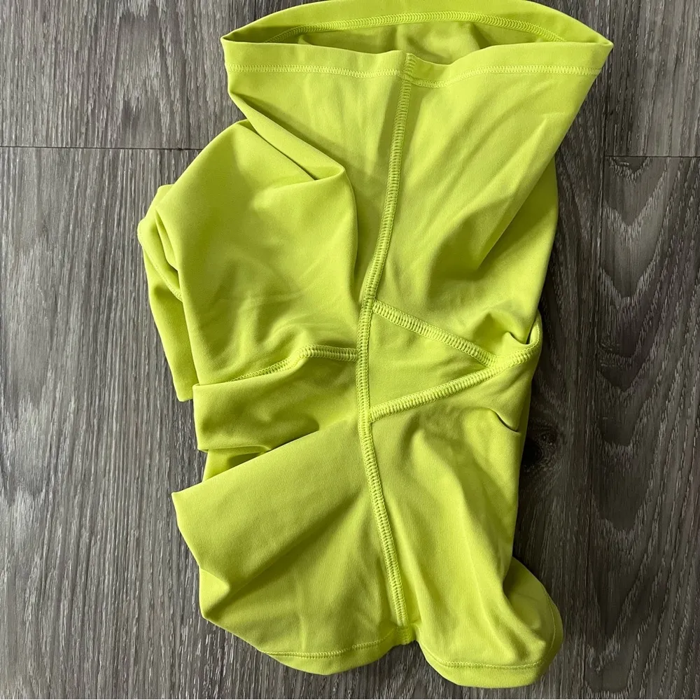 Like New SKIMS Neon Yellow Biker Shorts - Image 7
