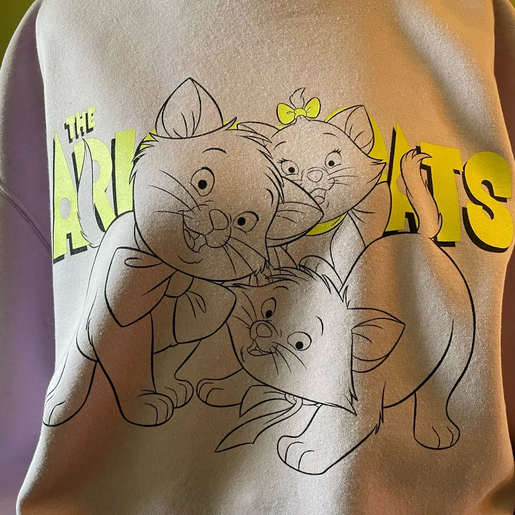 H&M Lilac Disney Aristocats Sweatshirt - Image 2