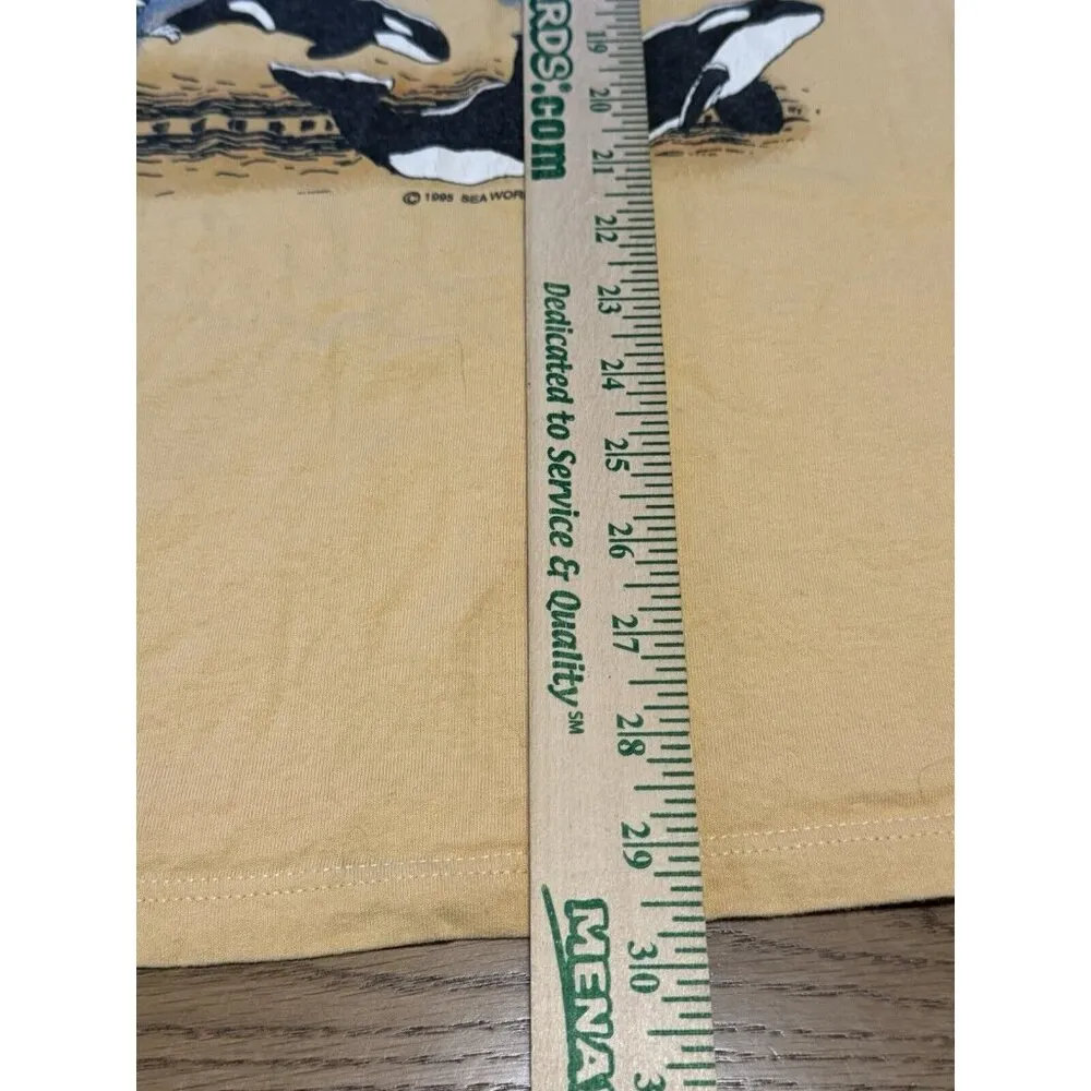 1995 Sherry's Best Sea World Tee Size XL T - Image 4