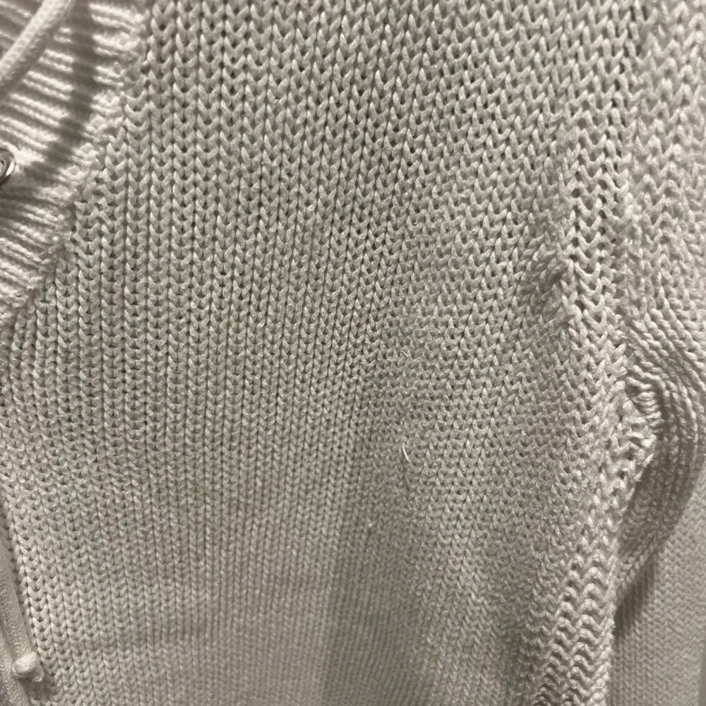 Gap V-neck tie front white sweater women’s medium - Image 5