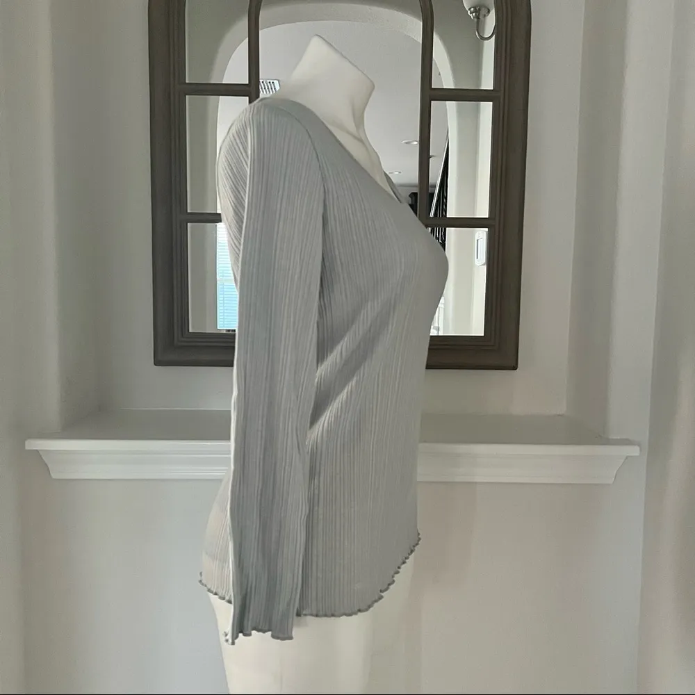 Vince Scoop Neck Ribbed Top Lettuce Edge Size XL New w/Tag - Image 6