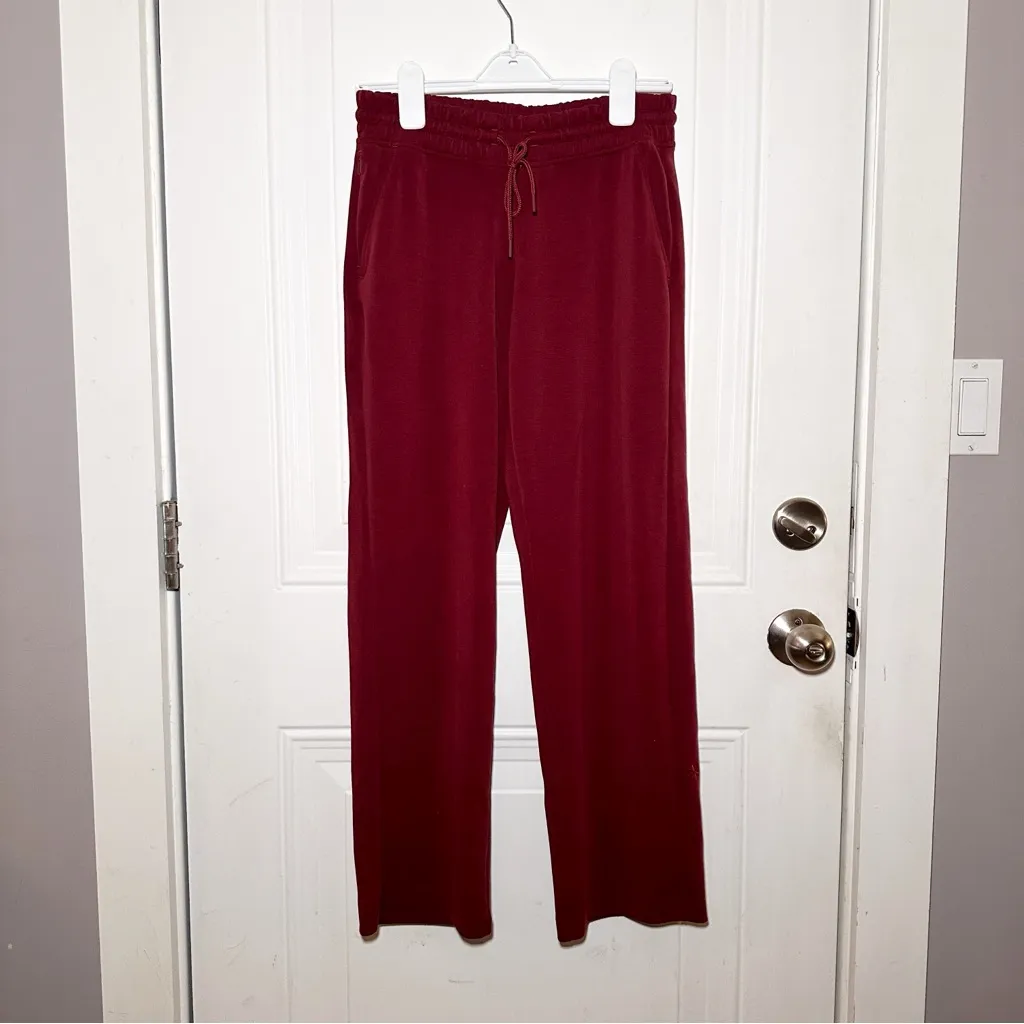 Athleta Mid Rise Seasoft Pants Plum XS - Image 2