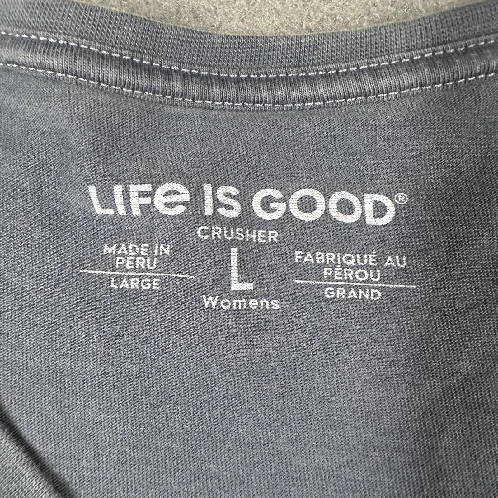 Life Is Good Shirt Womens Large Blue Crusher V Neck USA Flag Heart Graphic Tee - Image 4