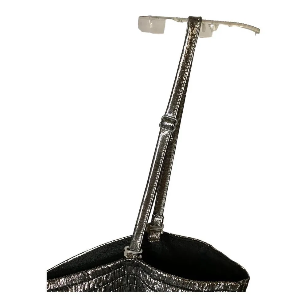 NWT Sincerely Jules Cami Tank Top MEDIUM Black Gold Metallic Smocked Pleated - Image 3