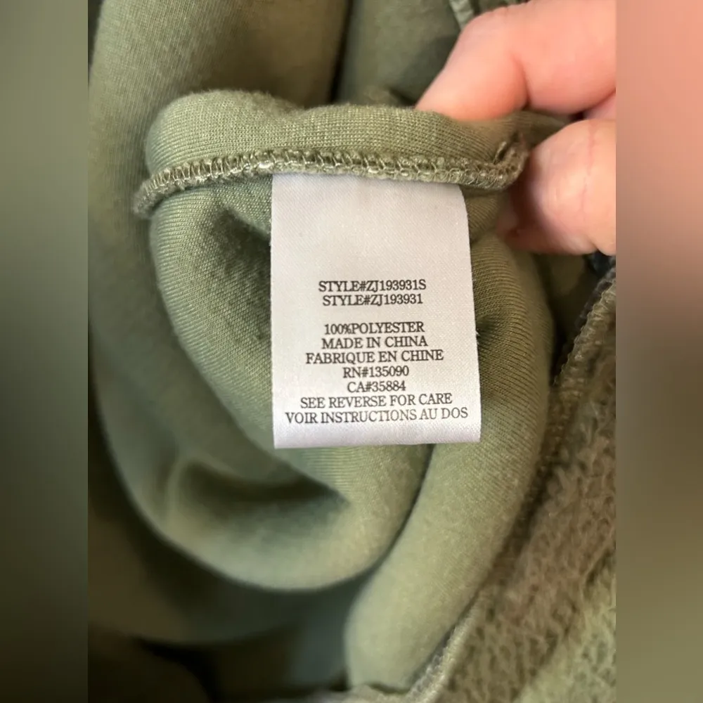 Z Supply Sherpa Camo Zip Jacket Size Medium - Image 10