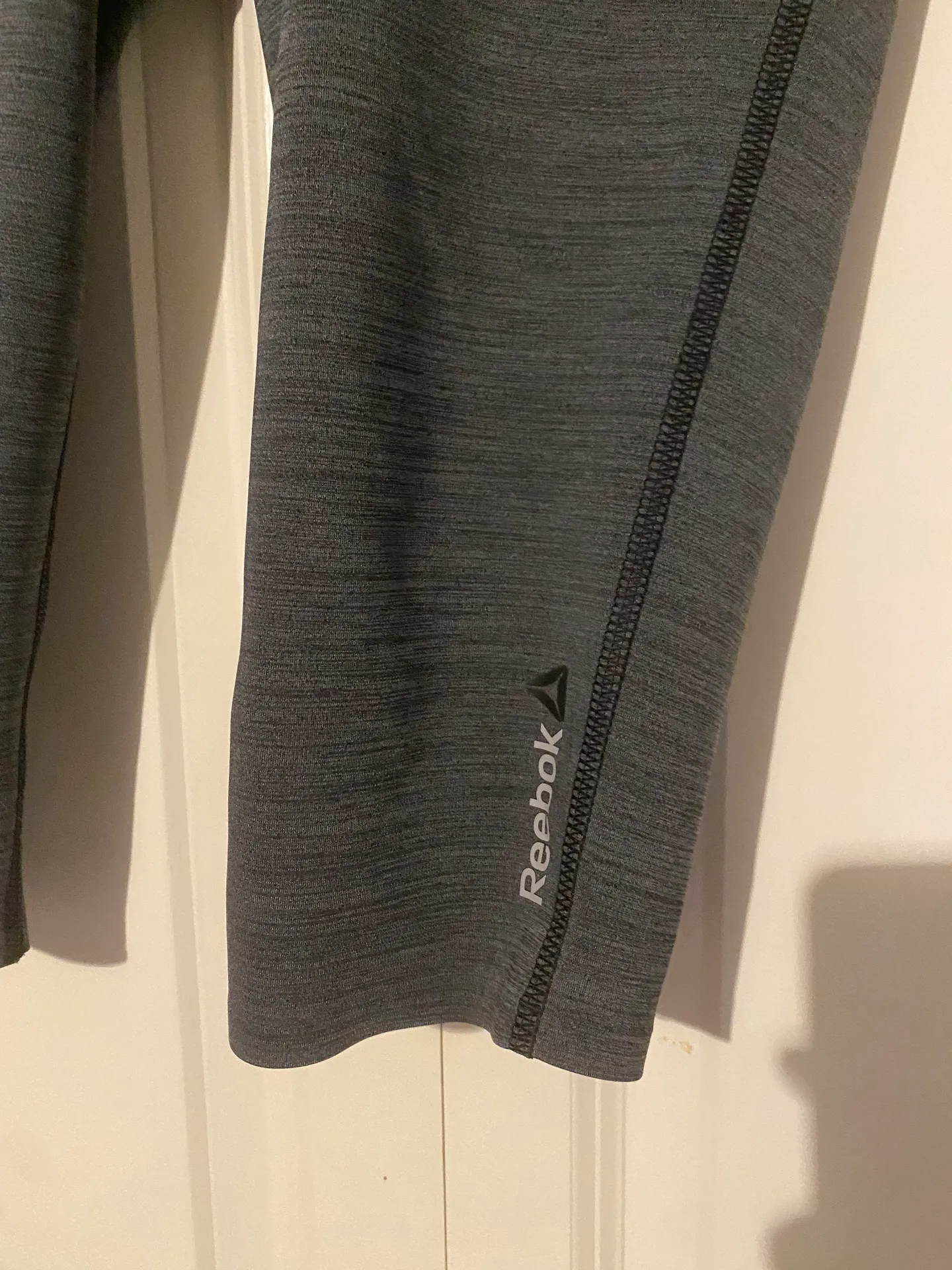 Reebok Reversible Legging - Image 2
