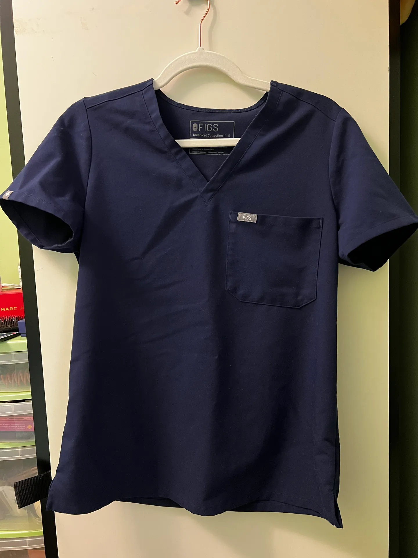 FIGS Catarina Scrub Top - Image 2