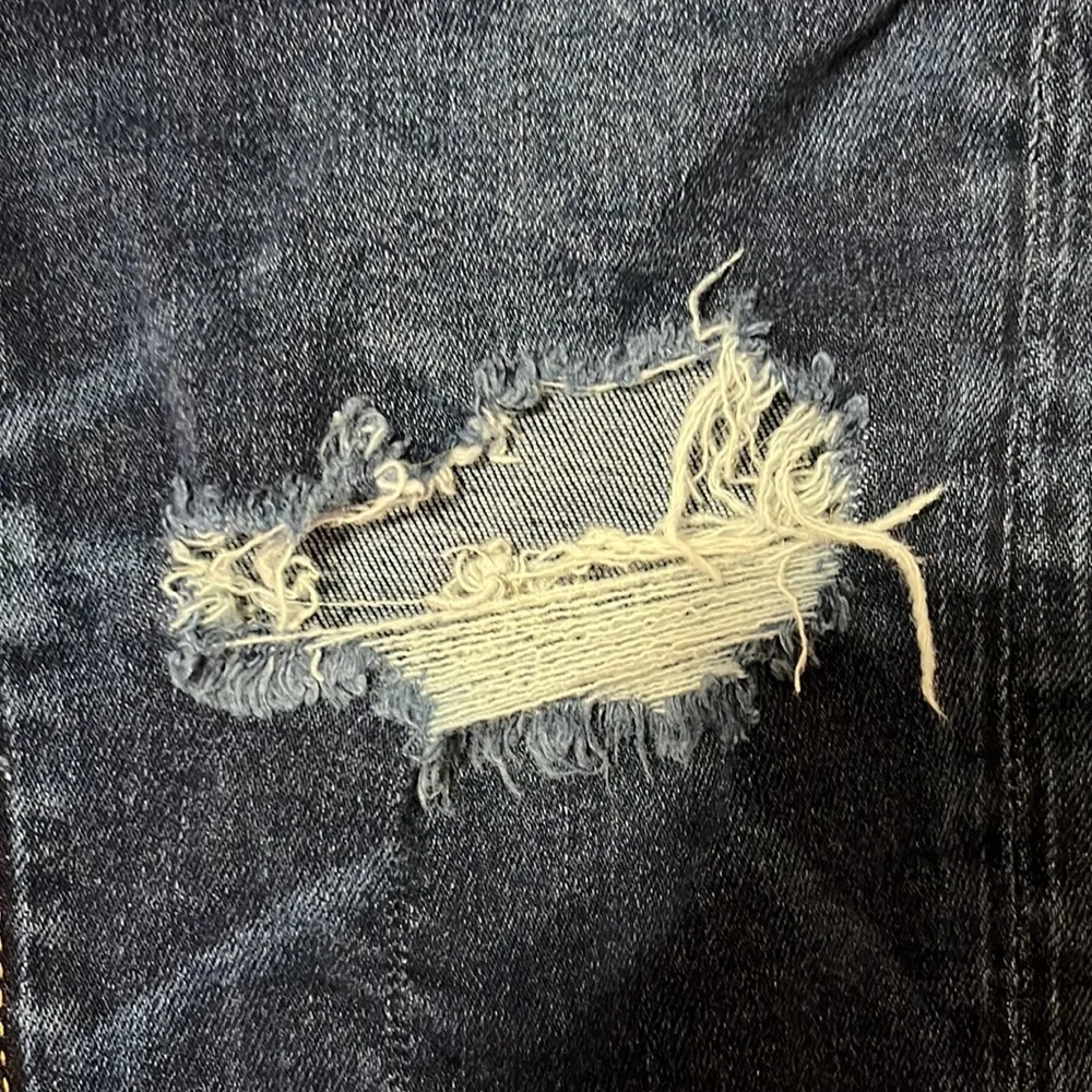 American Eagle  jeans - Image 2