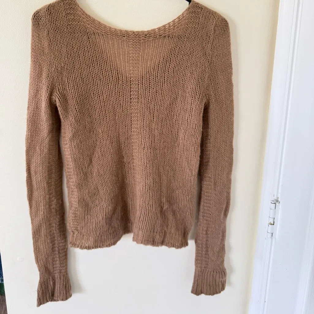 The Row Domaso Cashmere V Neck Sweater - Image 8