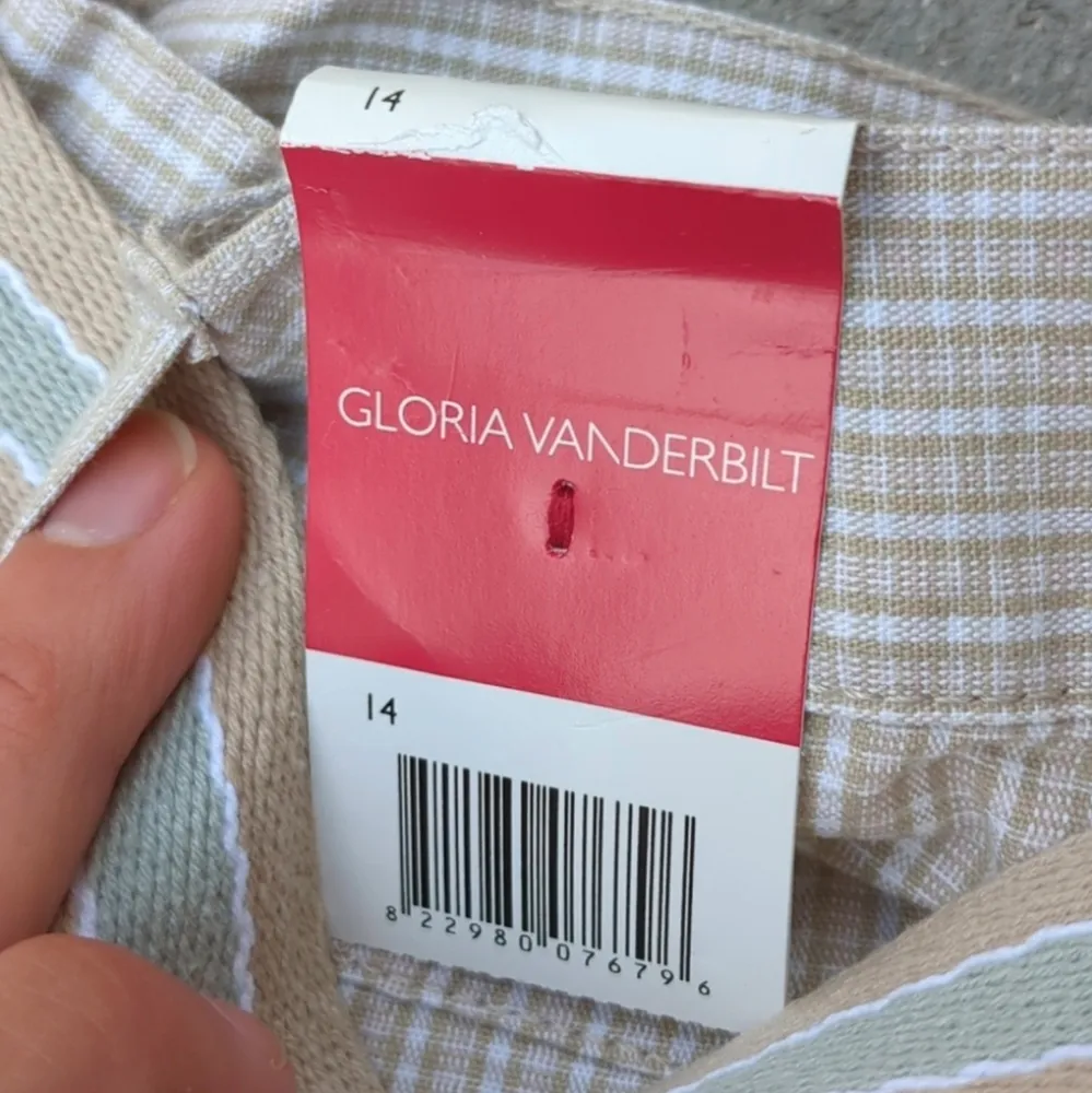 NWT Gloria Vanderbilt Plaid Chino Shorts with Striped Belt 5in Inseam - Image 8