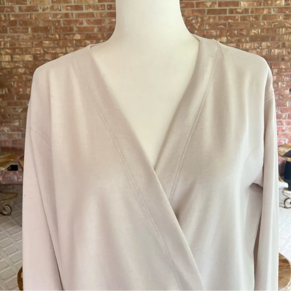 Apana Sweatshirt Beige V-neck L Casual Everyday Loungewear Cozy Soft - Image 2