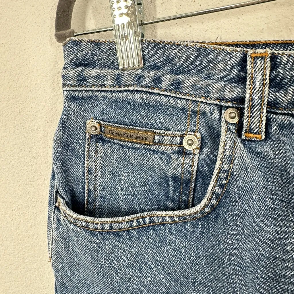 Vintage Calvin Klein Denim Mom Shorts Womens Size 16 Blue Medium Wash Cuffed USA - Image 3