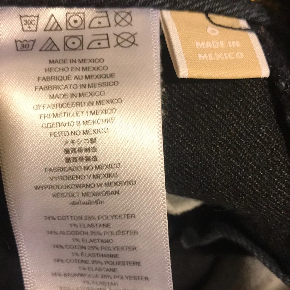 Michael Kors -  Flare Jeans Sz 8 - Image 4