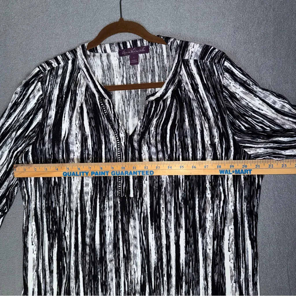 Gloria Vanderbilt Elegant Monochrome Women's Blouse black & White size large - Image 5