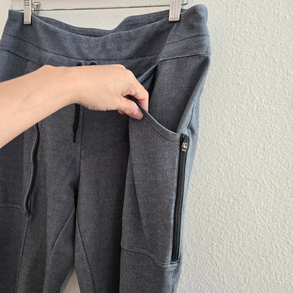 The North Face Blue Joggers Pants Size medium - Image 6