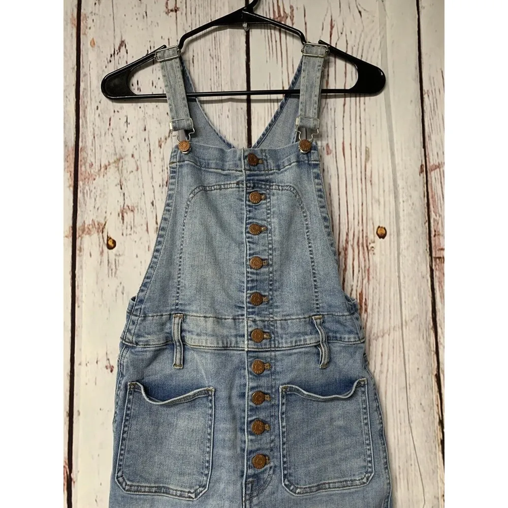 Madewell Bayfront Crop Denim Front Button Pocket Overalls - Blue / Size Medium - Image 2