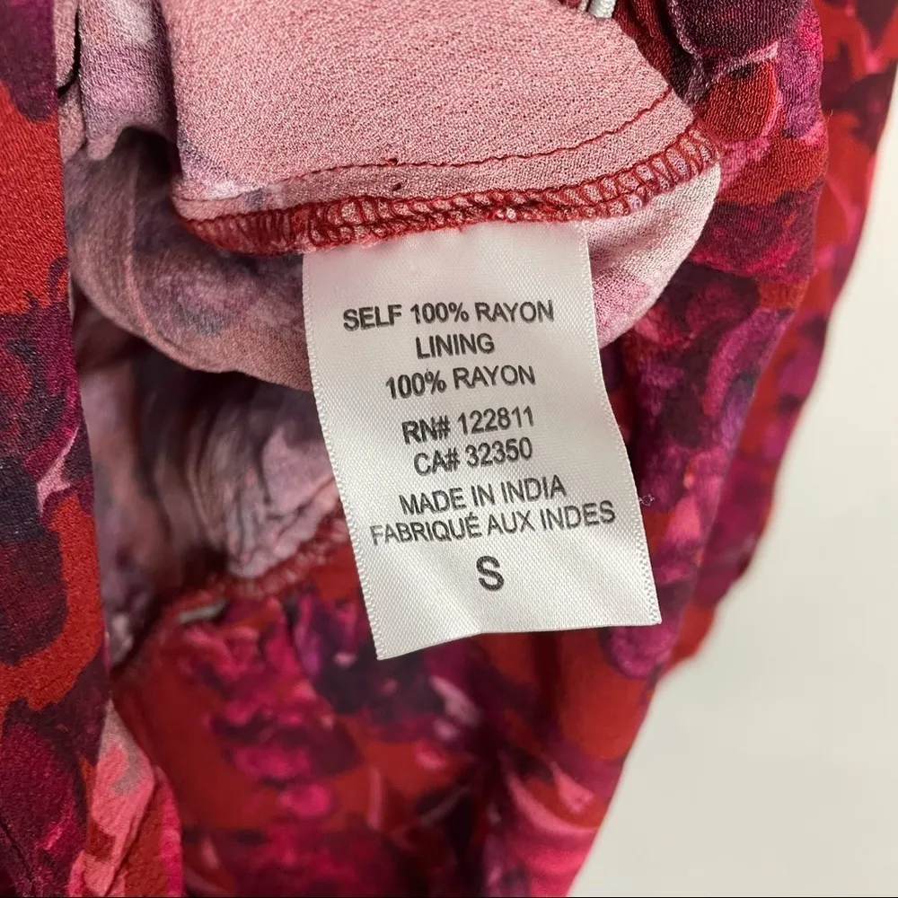 NEW Beach Riot Size small Red Lantern Romper off the shoulder floral Long Sleeve - Image 5