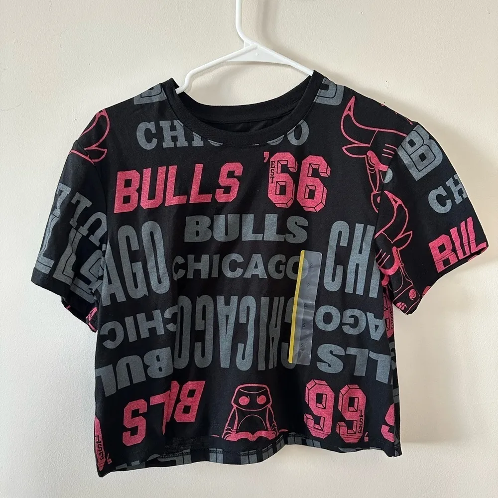 Women’s NBA Chicago Bulls crop shirt S - Image 2