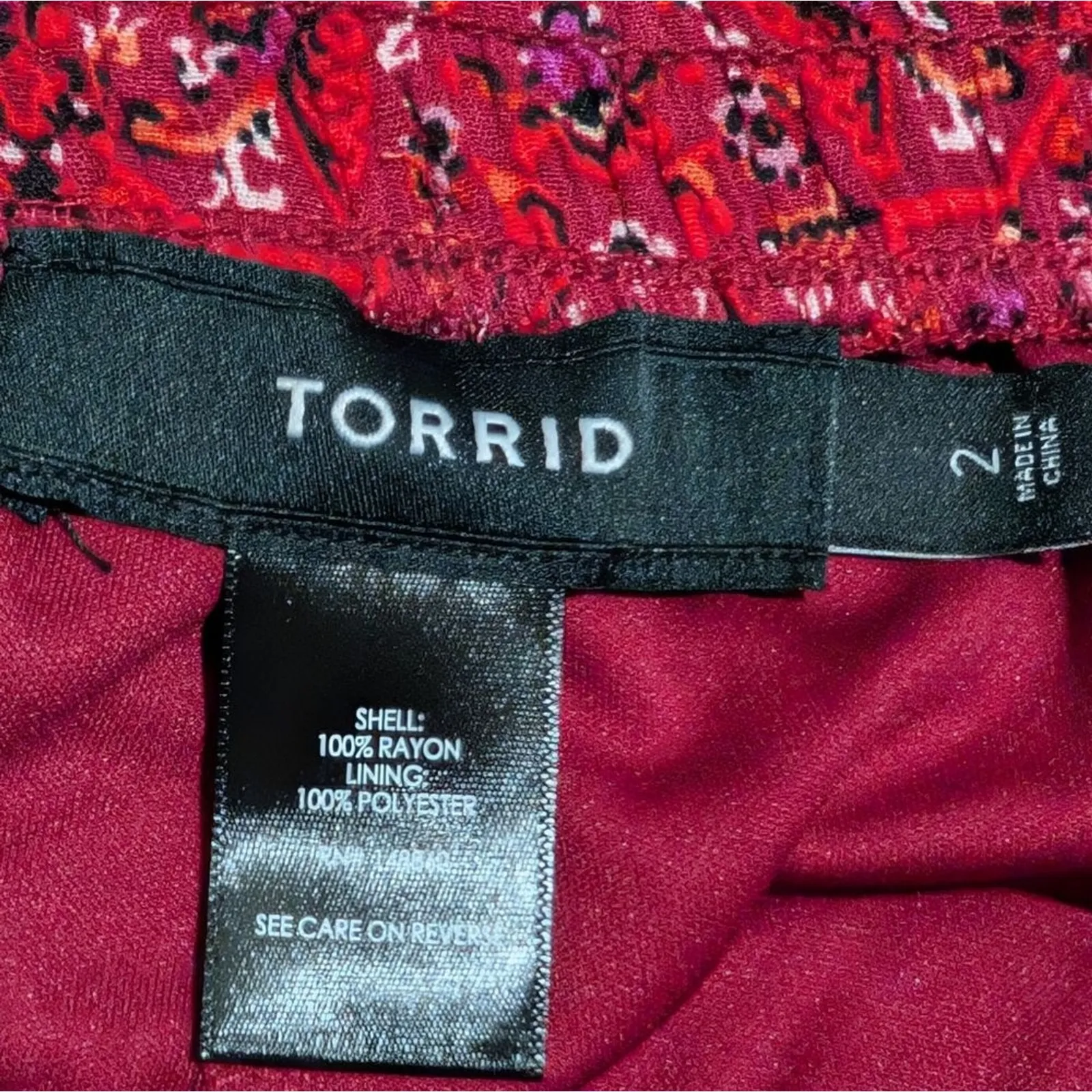 Torrid Shorts Plus 2 2X 18 20 Red Purple Print Skorts Flowy‎ Skort Casual Summer - Image 2