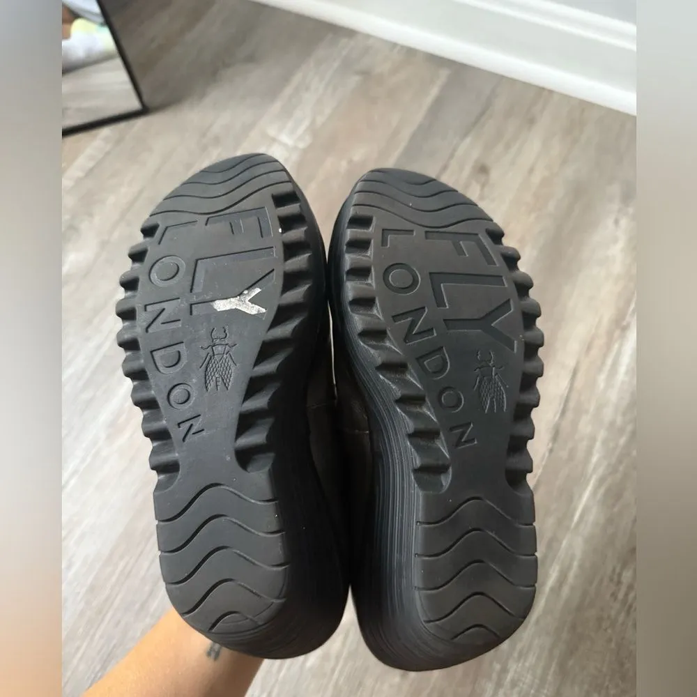 Fly London Metallic Silver Yasi Wedge Mary Jane Style Shoes Mule Size Eur 38 7.5 - Image 7