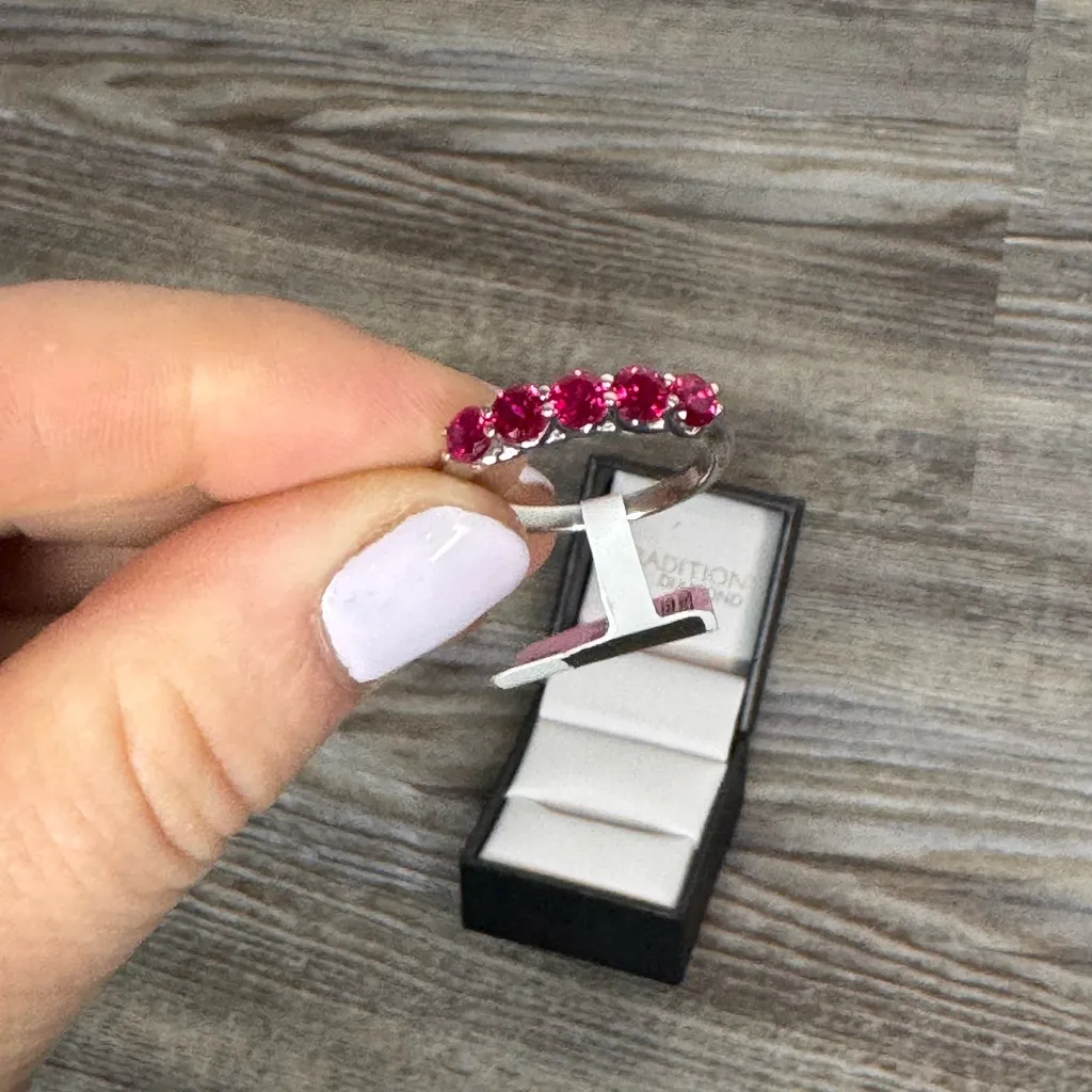 Sterling Silver 925 Band Ruby Red 4mm Round Ring Birthstone Size 7 - Image 5