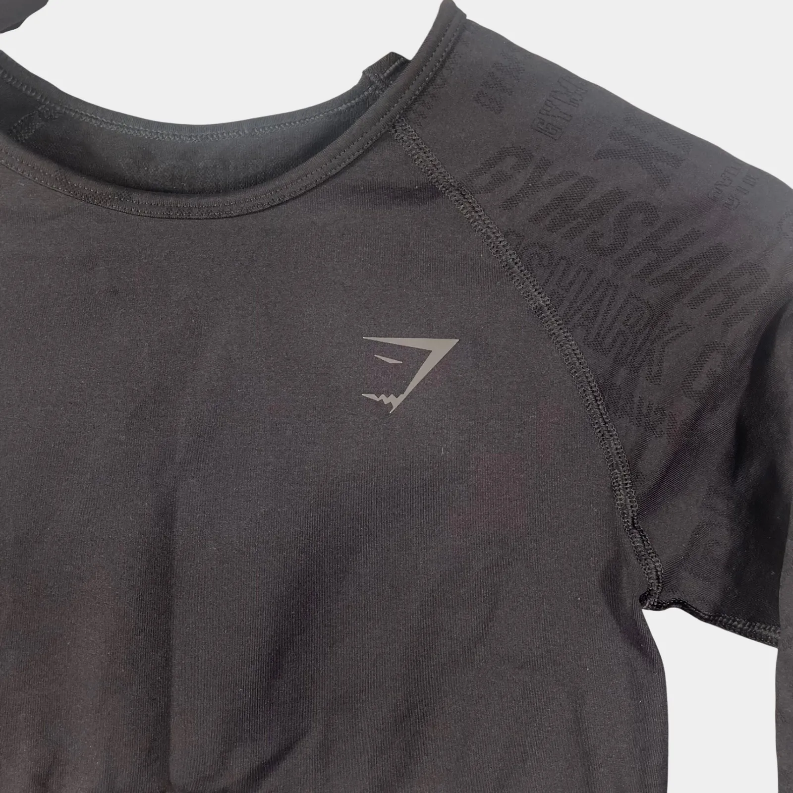 Gymshark Long Sleeve Crop Top Black Logo Print Thumbholes‎ Seamless Activewear - Image 3