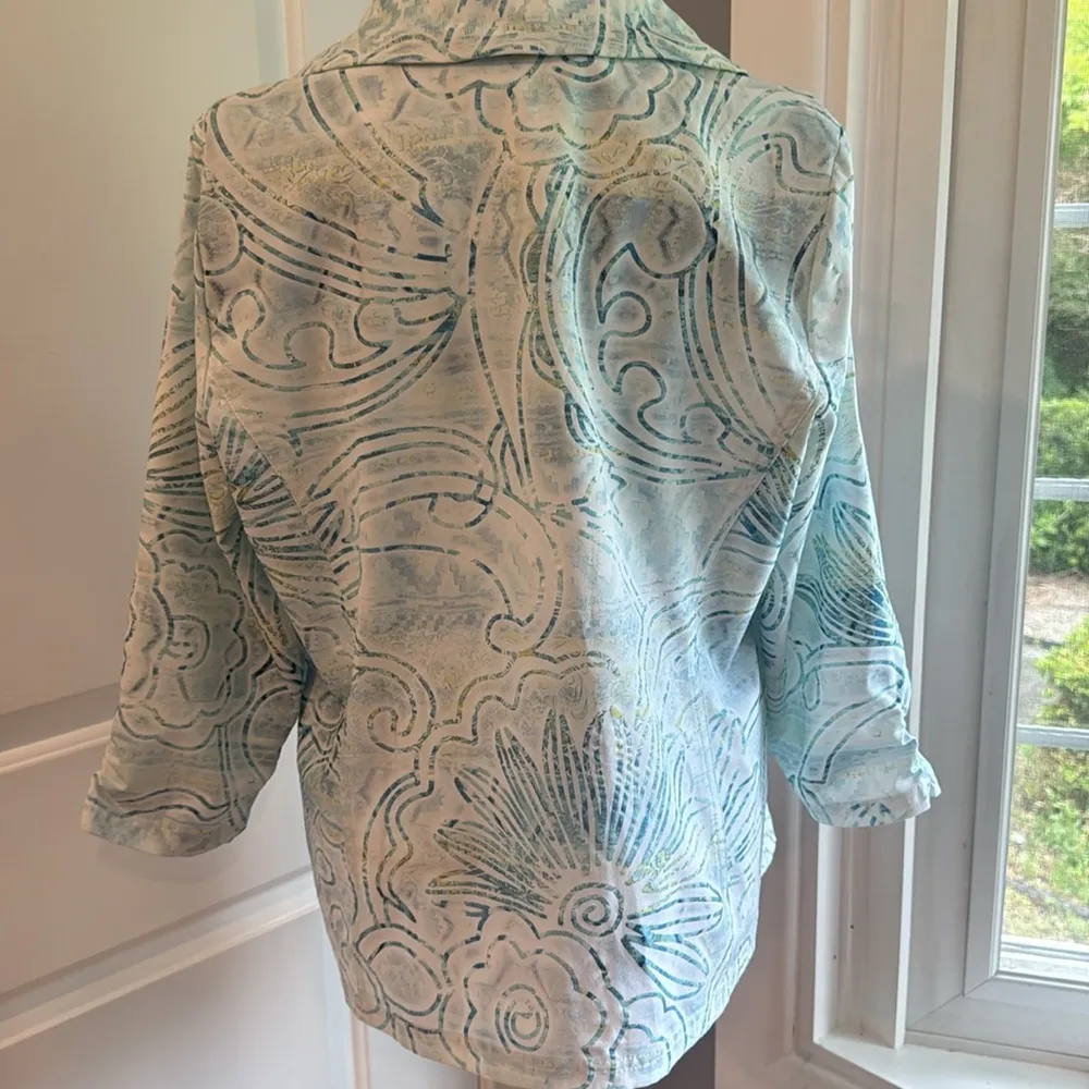 Chico’s zenenergy, lightweight jacket - Image 4