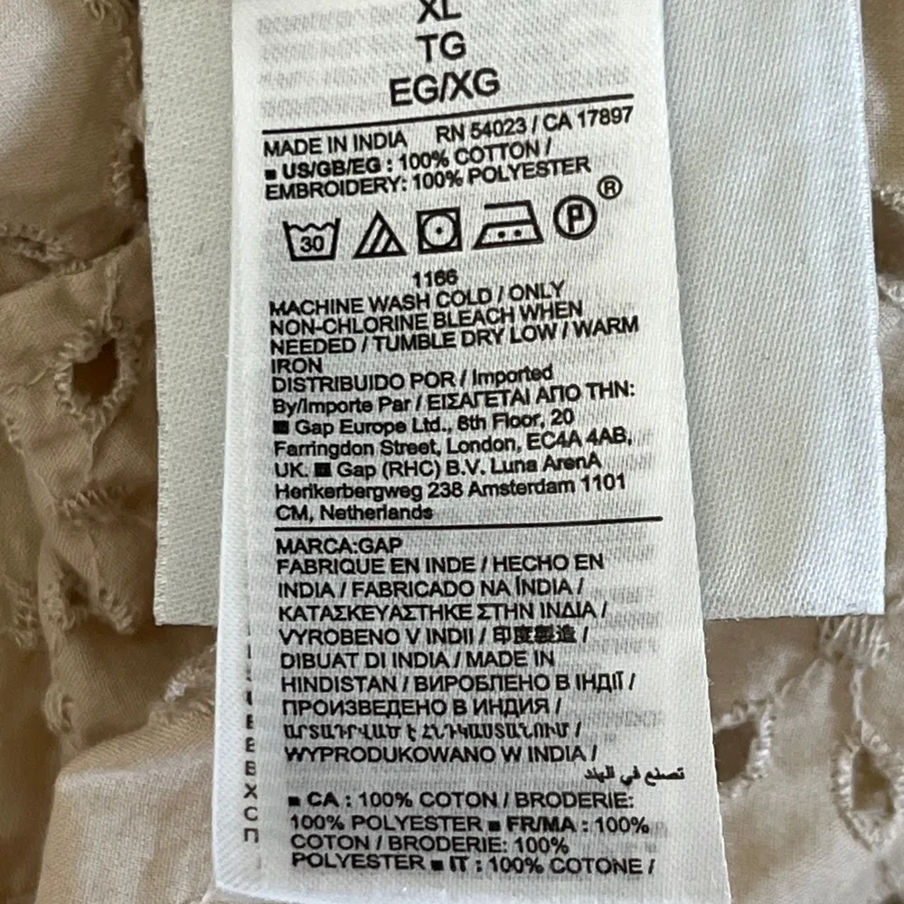 GAP Beige Eyelet Button Down Shirt XL Long Sleeve 100% Cotton Embroidered Top - Image 9