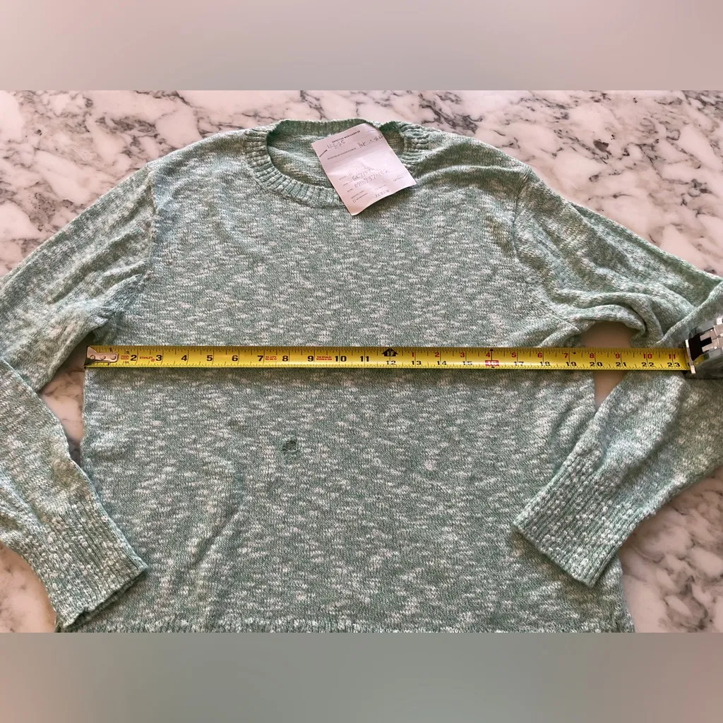 NWOT J Crew Women's Green Beach Sweater Crew Neck Pullover Coastal Sz M - HOLE - Image 7