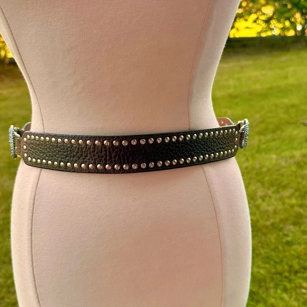 Ariat Women’s Handcrafted Brown Leather Belt Limited Edition Rhinestone Buckle - Image 7