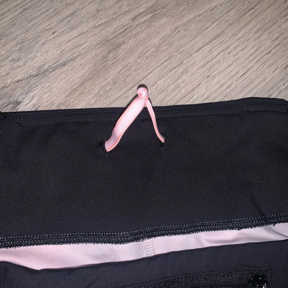 Lululemon Run: Inspire Crop II *All Luxtreme wamo camo Pink  
Size 10 - Image 7