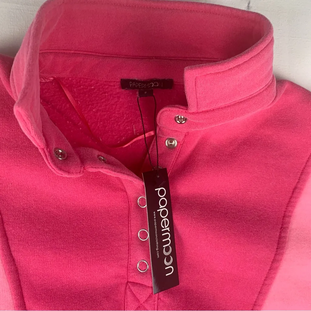 Papermoon size small pink multi tone flawed Fuchsia Pullover 1/4 button - Image 4